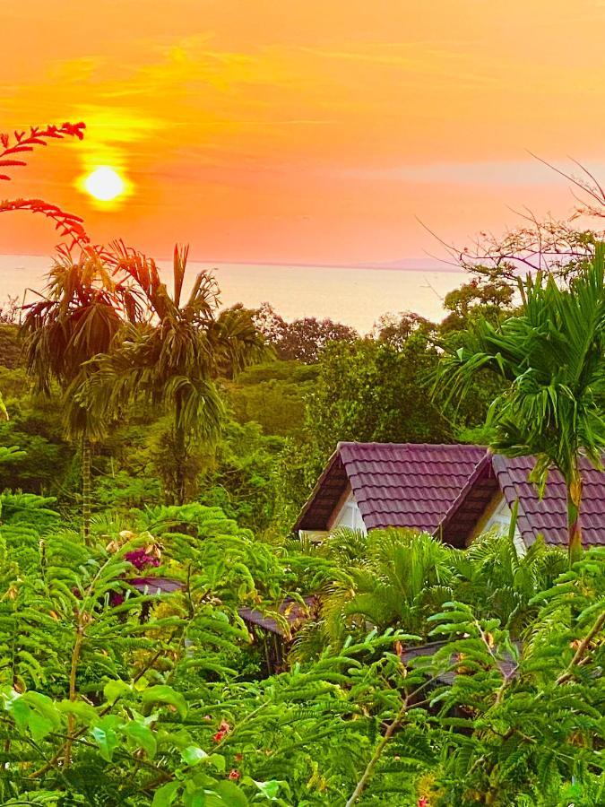 Atmaland Resort Kep Luaran gambar