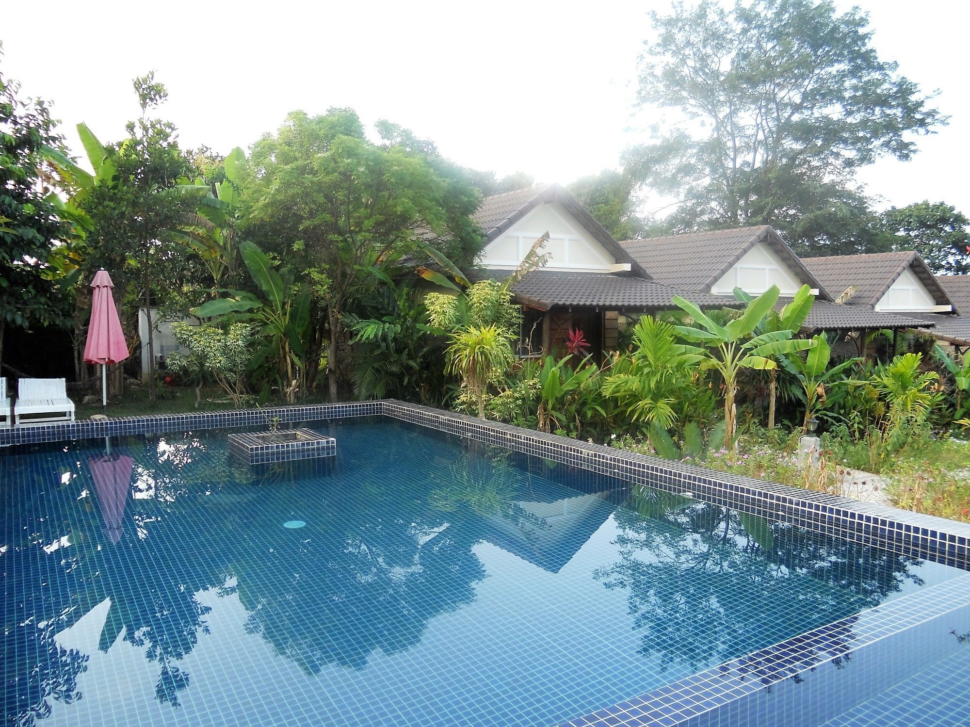 Atmaland Resort Kep Luaran gambar